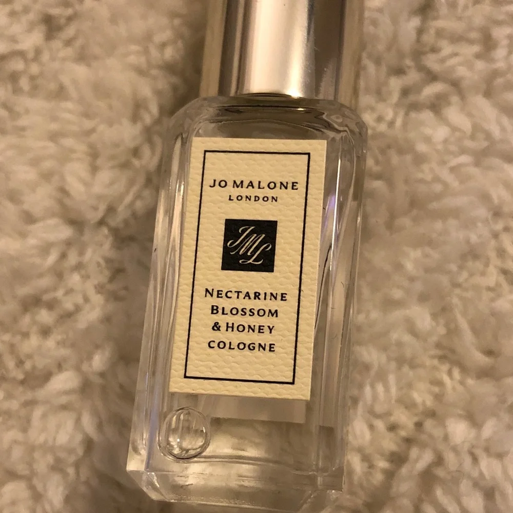 Jo Malone Peony & Blush Suede Cologne with Silver Cap